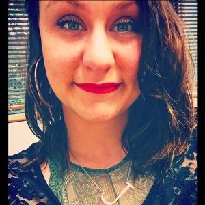 Meet your Posher, Meagan